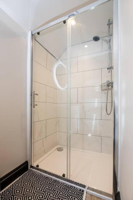 4 Castle Mews Apartment Salisbury Bagian luar foto